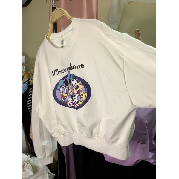 Phông new croptop dài tay Mickey Frends trắng size dưới 55kg