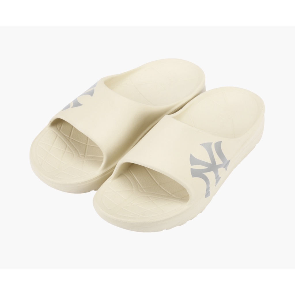 Dép MLB slider Ny trắng sữa