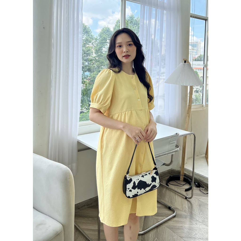 Đầm Bầu cúc dài xinh xắn.