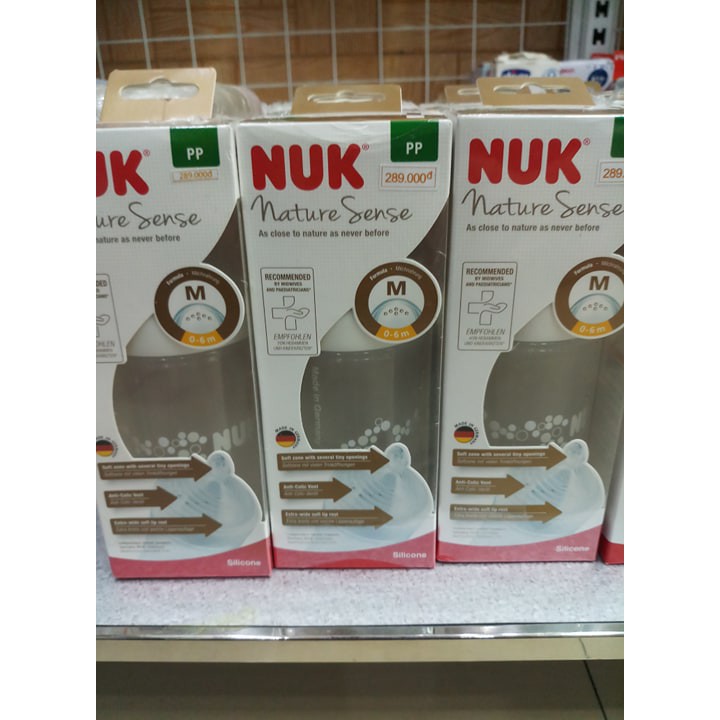 bình sữa Nuk 260ml 0-6 tháng