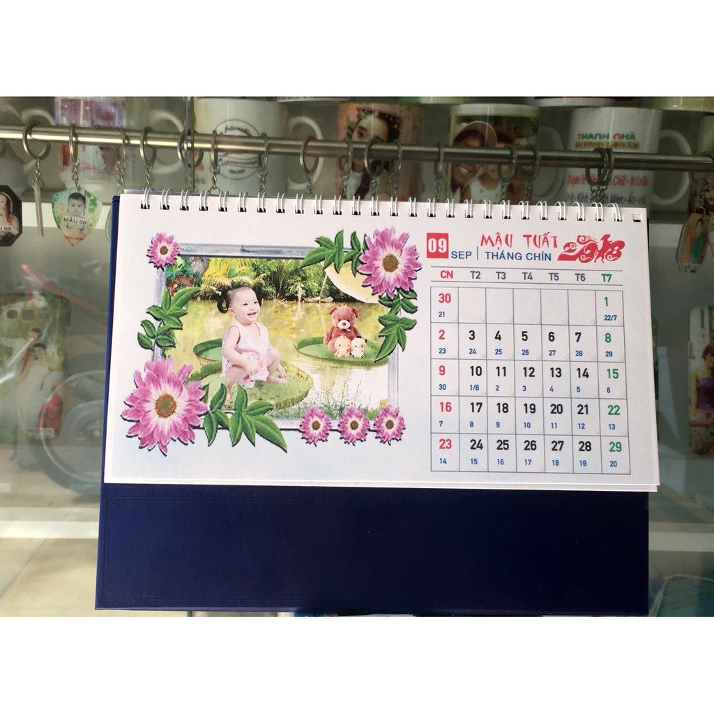Lịch để bàn in hình em bé