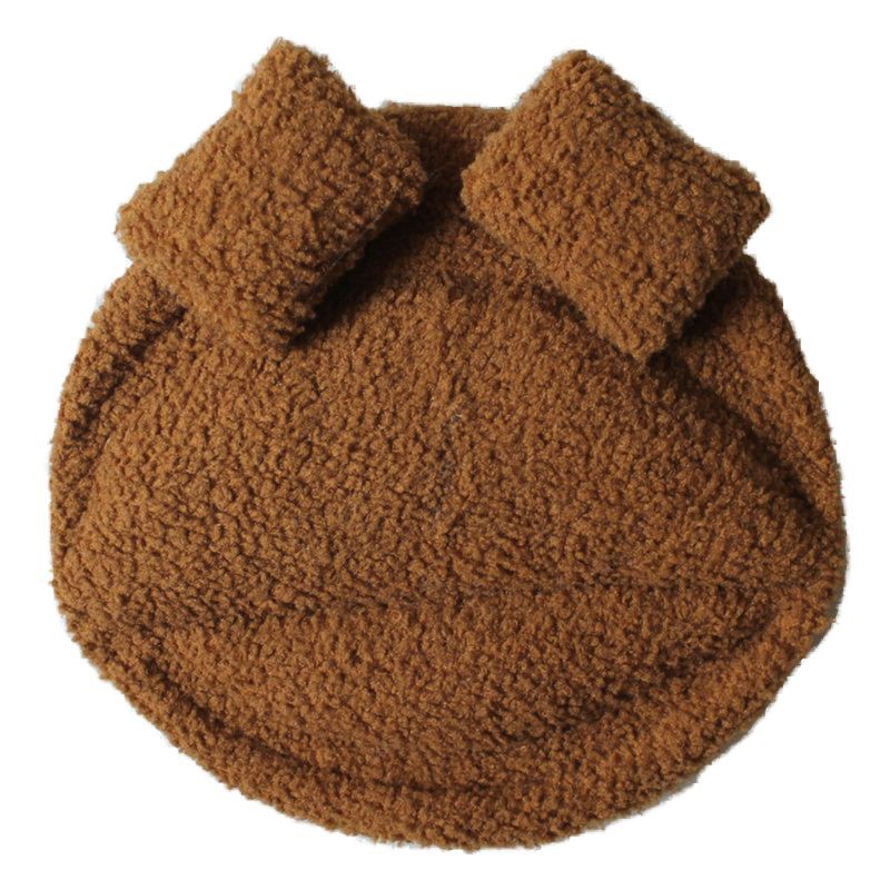 Gối lông nhung màu nâu sô cô la chụp hình cho bé sơ sinh