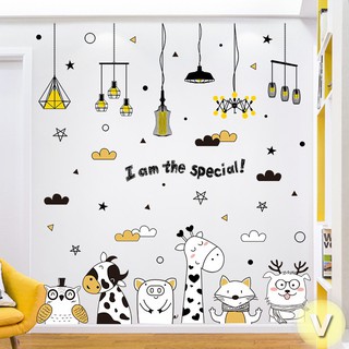 Decal dán tường Dây đèn và các con vật đáng yêu