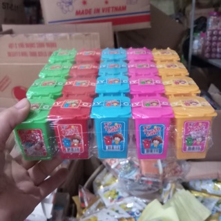 Kẹo c hình thùng rác (20 chiếc một vỉ)