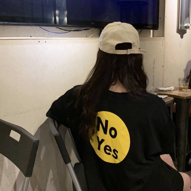 Áo thun tay lỡ No Yes.