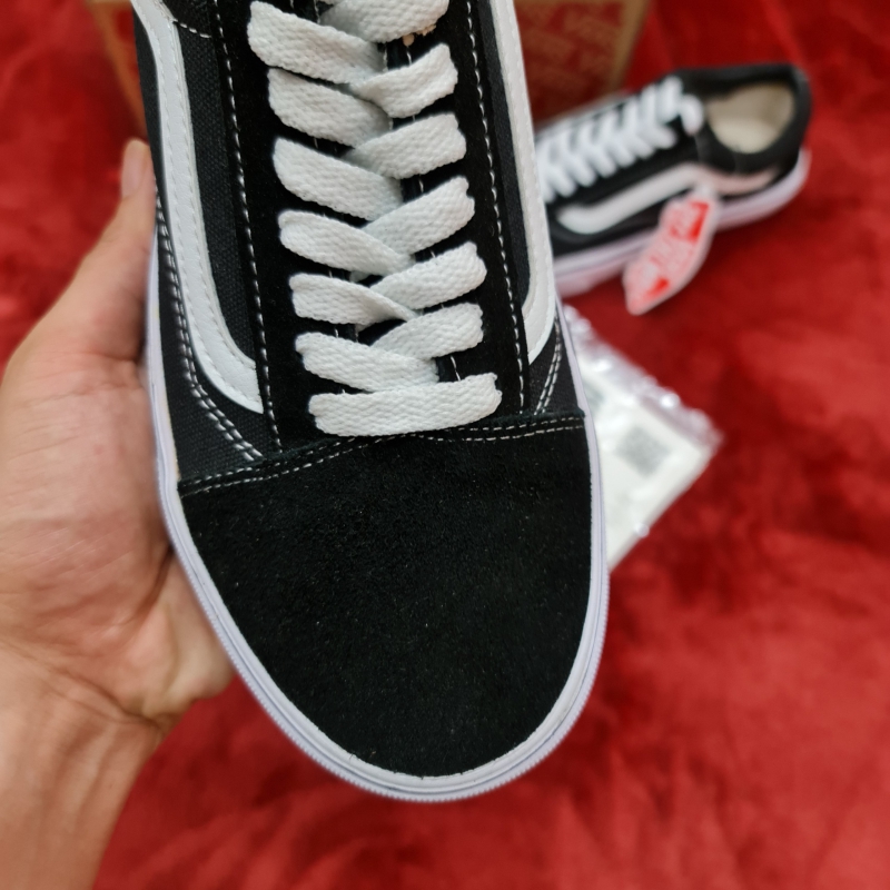 Giày Vans Old Skool Đen Sọc Trắng // Vans Old Skool Classic Balck White