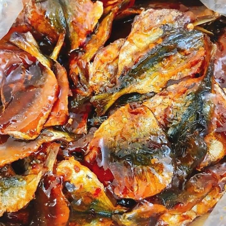 Khô Cá Chỉ Vàng Sốt Sate Lon 300Gram | BigBuy360 - bigbuy360.vn