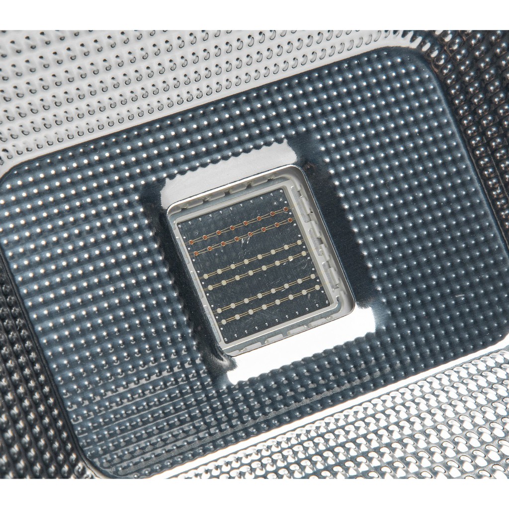 Đèn pha RGB đổi màu 50W