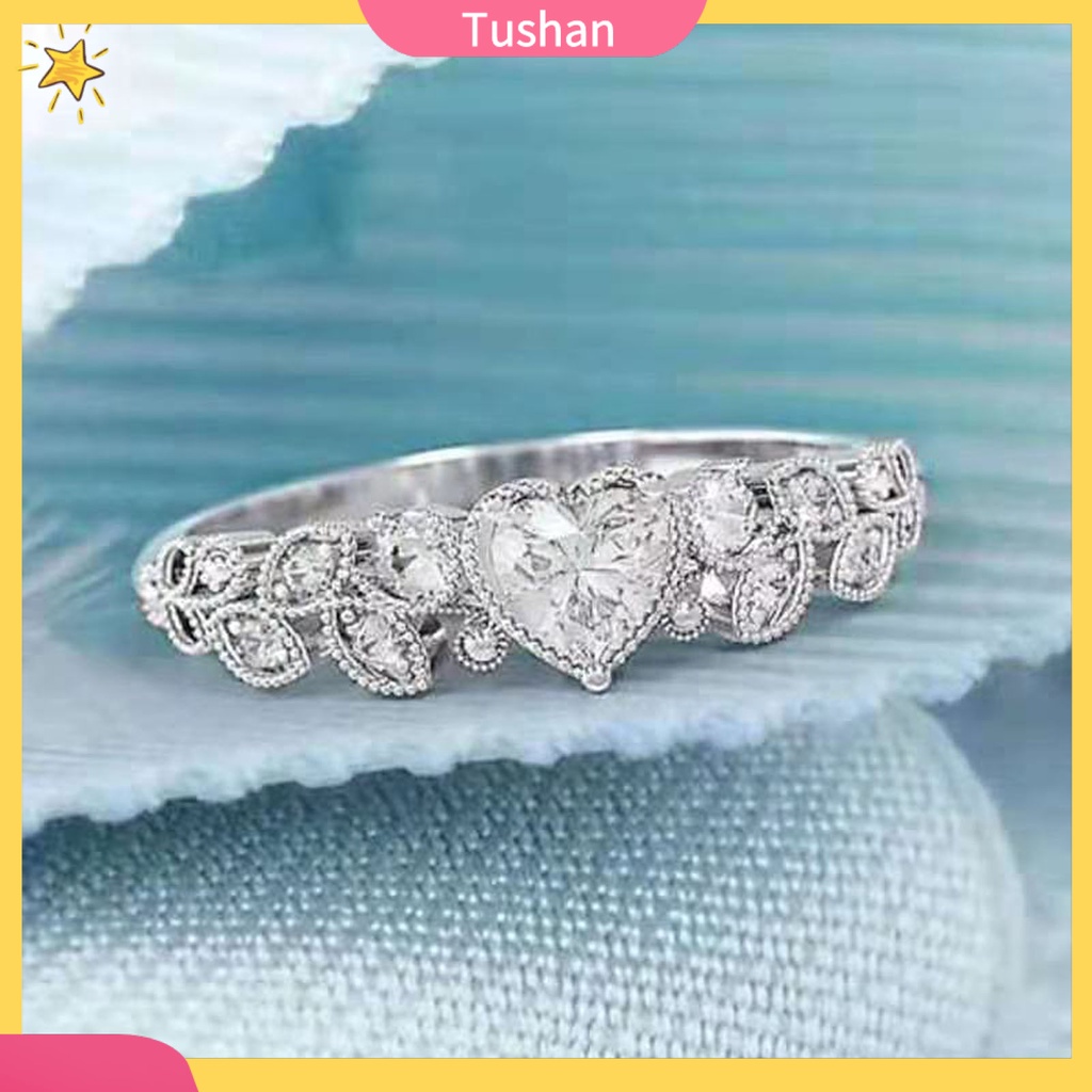 Nhẫn đính hôn mạ điện nhẹ đính đá tinh tế