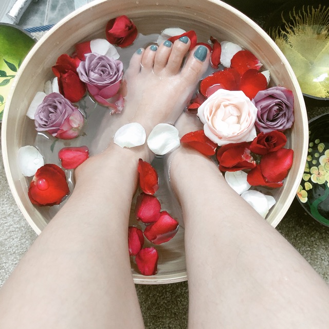 Chậu ngâm chân