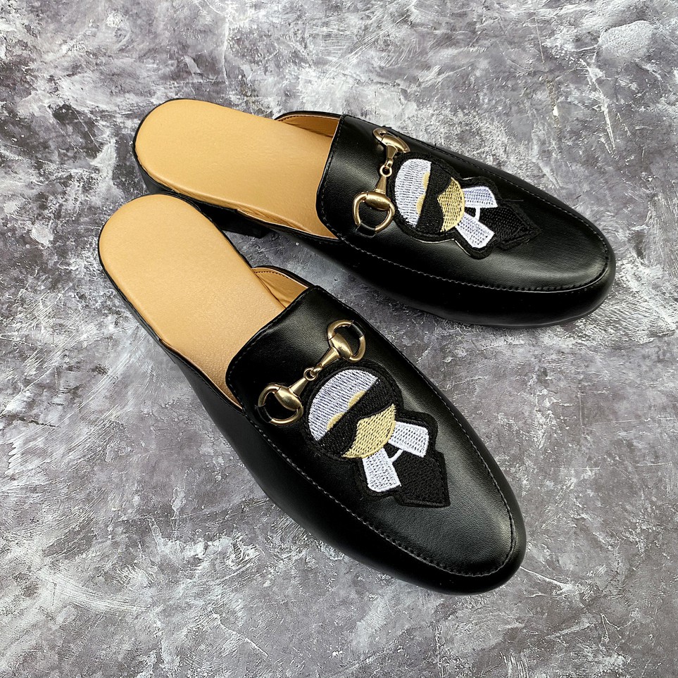 Giày sục nam 👟 RẺ VÔ ĐỊCH 👟 Họa Tiết Cực Ngầu Nổi Bật Trên Mũi Giày | BigBuy360 - bigbuy360.vn