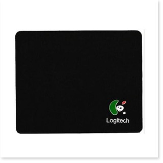 Miếng Lót Chuột Logitech Lớn ( Size 20 X 20 Cm )