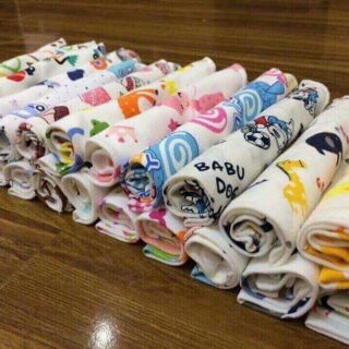 SET 10 KHĂN YẾM TAM GIÁC CHO BÉ