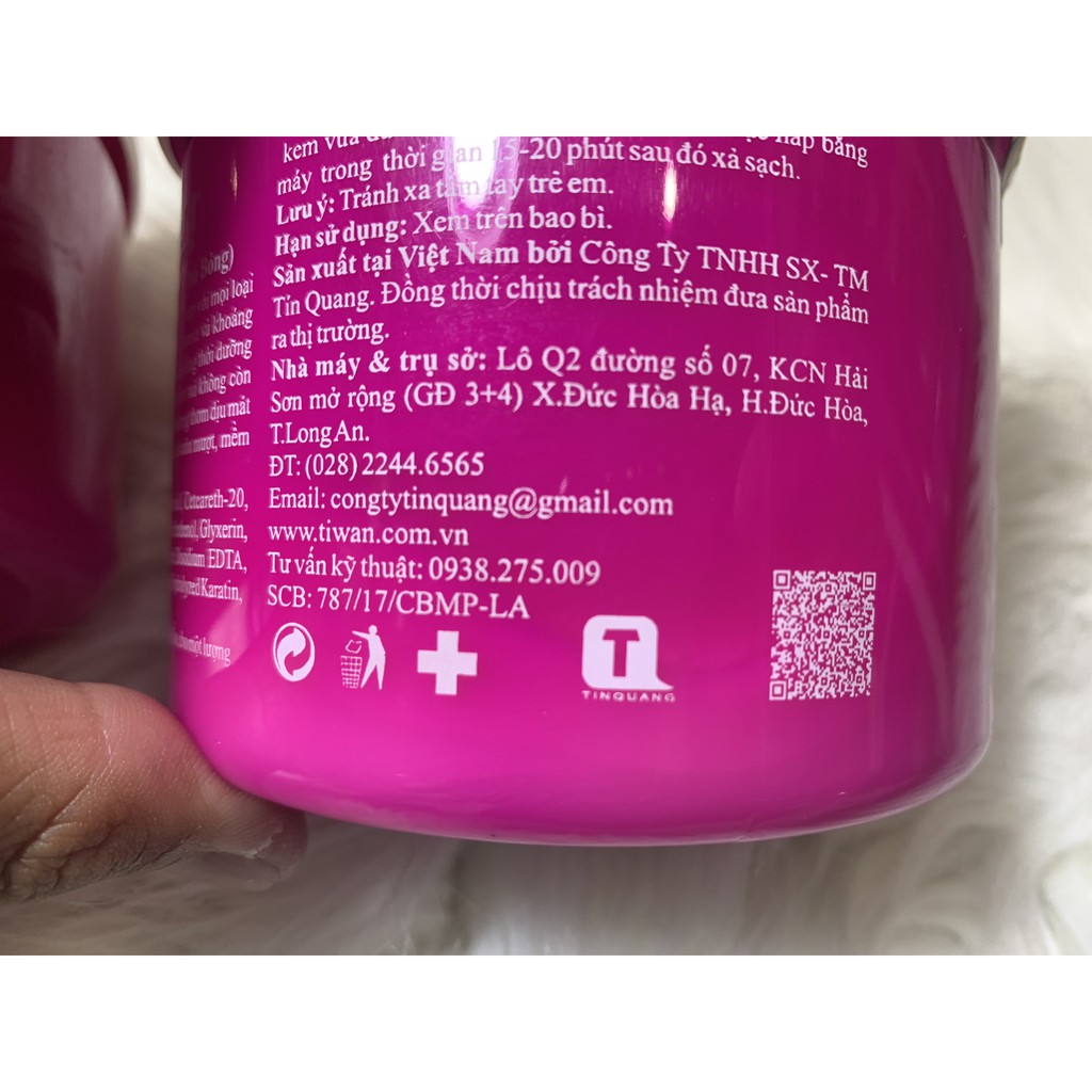 Hấp Dầu Tiwan Hồng Glossy Silky Soft 500ml