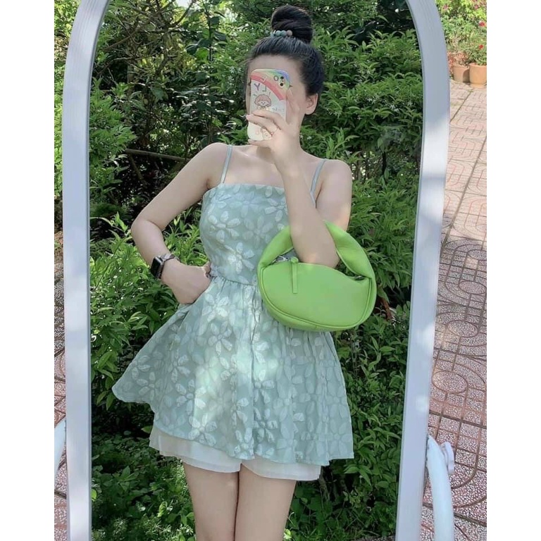 Set Áo Babydoll Hoa Nhí 2 Dây Hở Lưng Cột Dây Nơ Xanh Mint Vân Gấm Hoa Nổi Kèm Short Trắng 2 Lớp (CÓ MÚT)