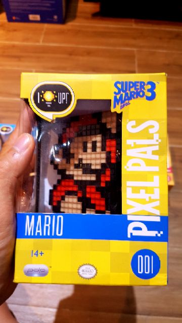 Mô hình 8bit có led Pixel Pals