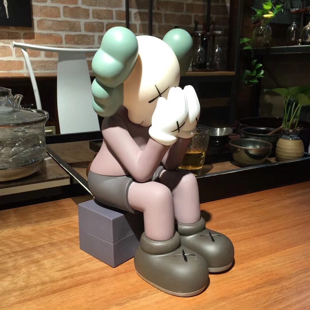 Mô hình nhân vật Kaws 28cm phiên bản giới hạn cho bé