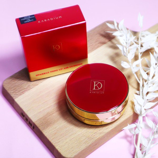 PHẤN NƯỚC KARADIUM SPARKLE TONE UP AIR CUSHION SPF50 – BẢN ĐỎ | BigBuy360 - bigbuy360.vn