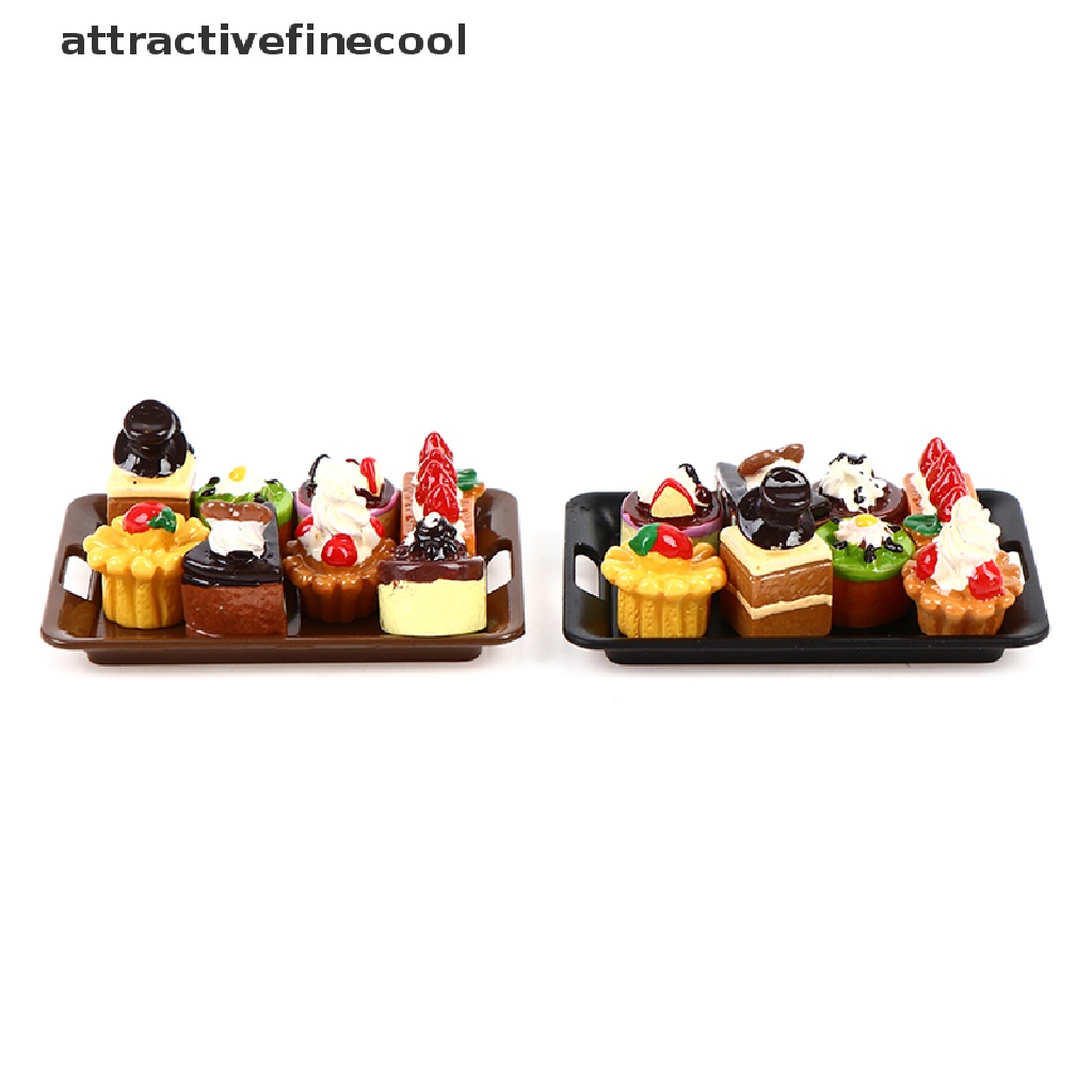 Set 8 Bánh Kem + 1 / 12 Trang Trí Nhà Búp Bê