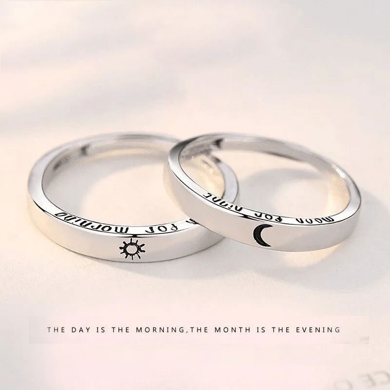 Hộp Đựng Nhẫn Dạng Lật Ẩn Hình Hoạt Hình Lãng Mạn Cho Cặp Đôi