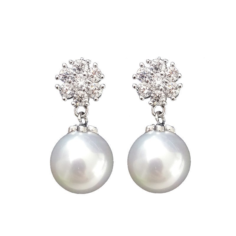 Đôi Khuyên Tai Hình Hoa Tuyết Đính Ngọc Trai Thời Trang Cho Nữ