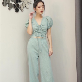 🍁Bộ đũi dây rút croptop  👉Vừa đẹp vừa mát vừa sang ❤️Mặc ở nhà hay đi chơi đều oke #135k/b Size S M L S 40-47kg M 47-x