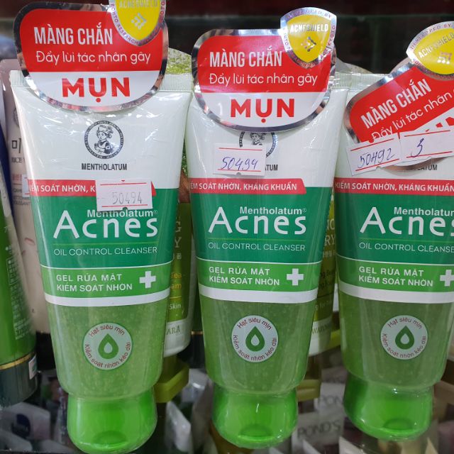 Gel rửa mặt kiểm soát nhờn Acnes