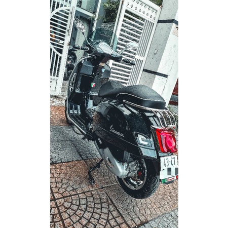 Yên solo Vespa GTS Sport chính hãng