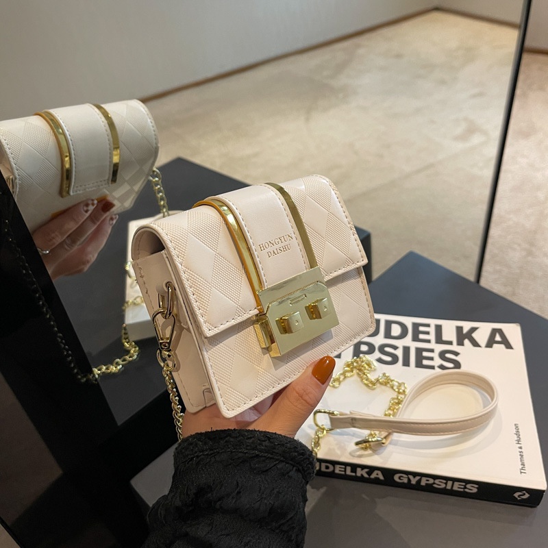 Túi Đeo Chéo Dây Xích Dáng Vuông Nhỏ Phong Cách retro Mới