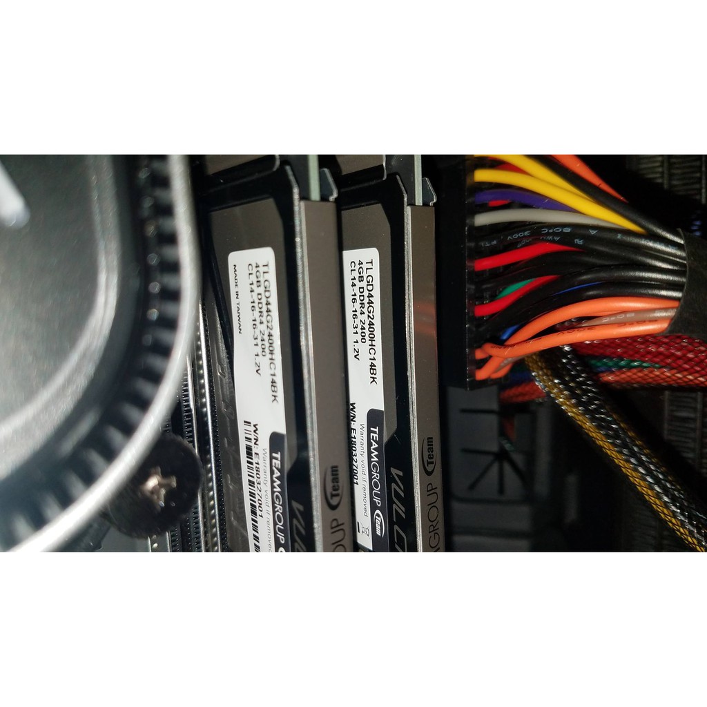 Ram Team 8GB DDR4 Bus 2400 Vulcan