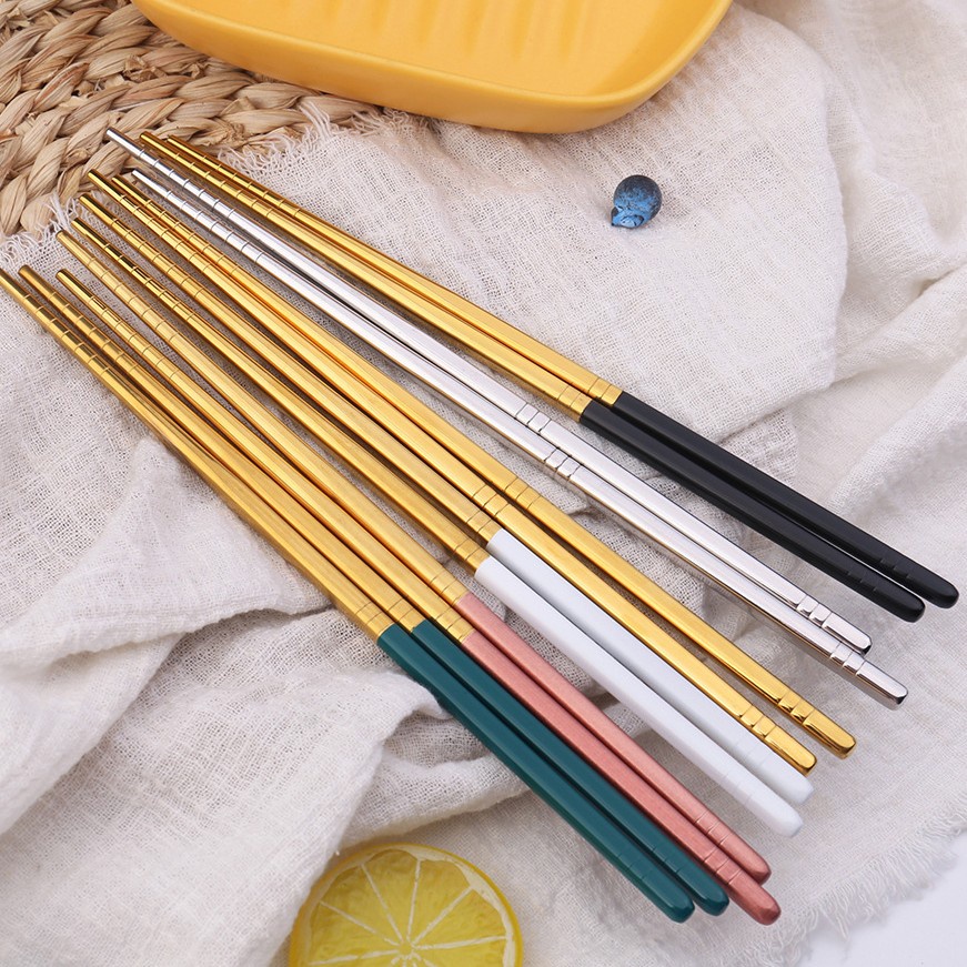 Đũa kim loại Inox 304 cao cấp kháng khuẩn, ĐẦU ĐŨA KHẮC VÂN TRÒN tăng ma sát tránh gắp trượt thức ăn