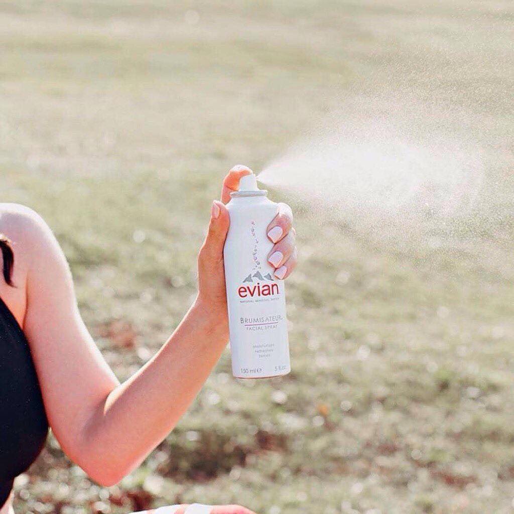 Xịt Khoáng Evian Brumisateur Natural Mineral Water