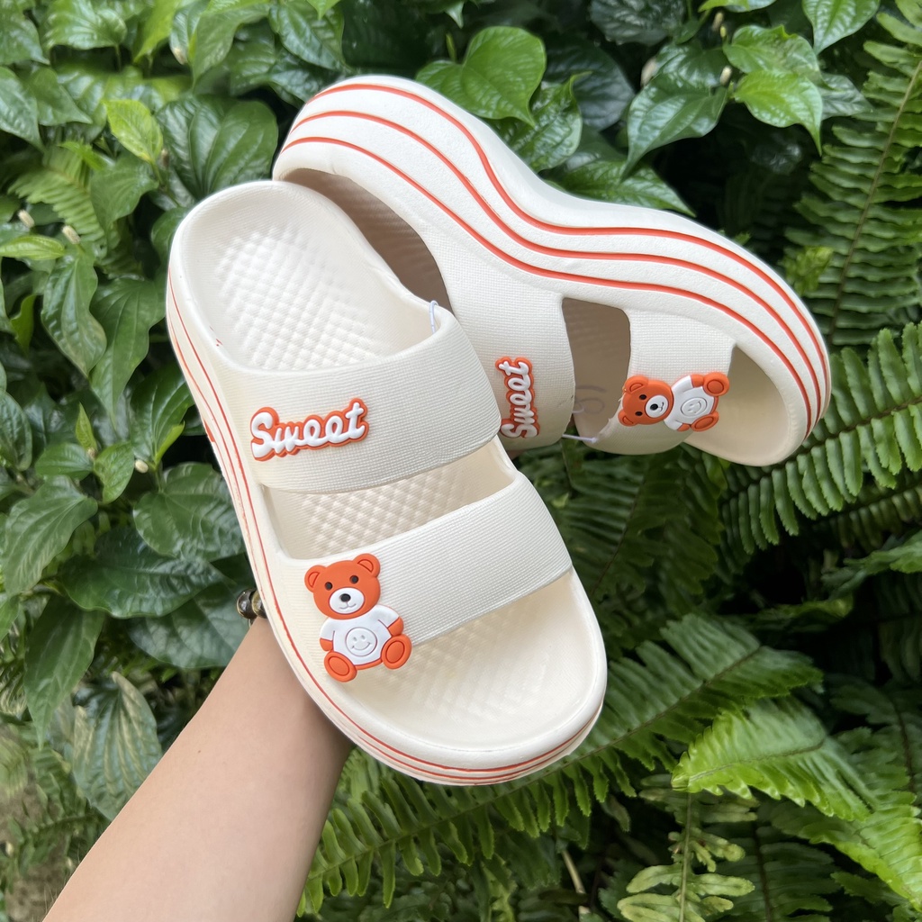Dép đúc nguyên khối 2 quai đế cao 5cm chọn tăng 1 size