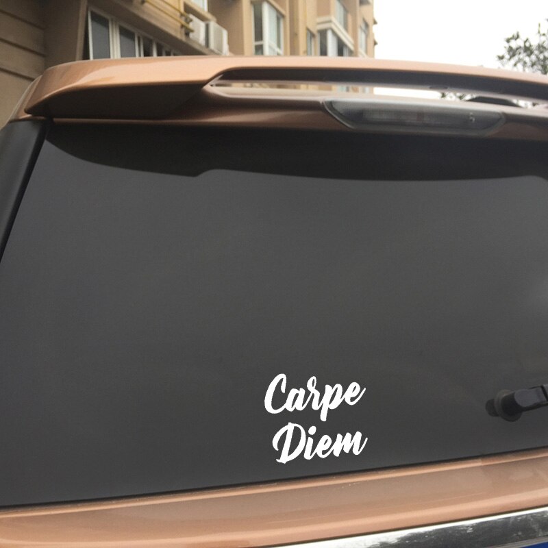 Miếng sticker Carpe Diem dán trang trí ô tô / mô tô kích thước 15.5cmx14.9cm