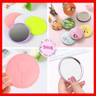 Gương trang điểm mini bỏ túi cầm tay dễ thương