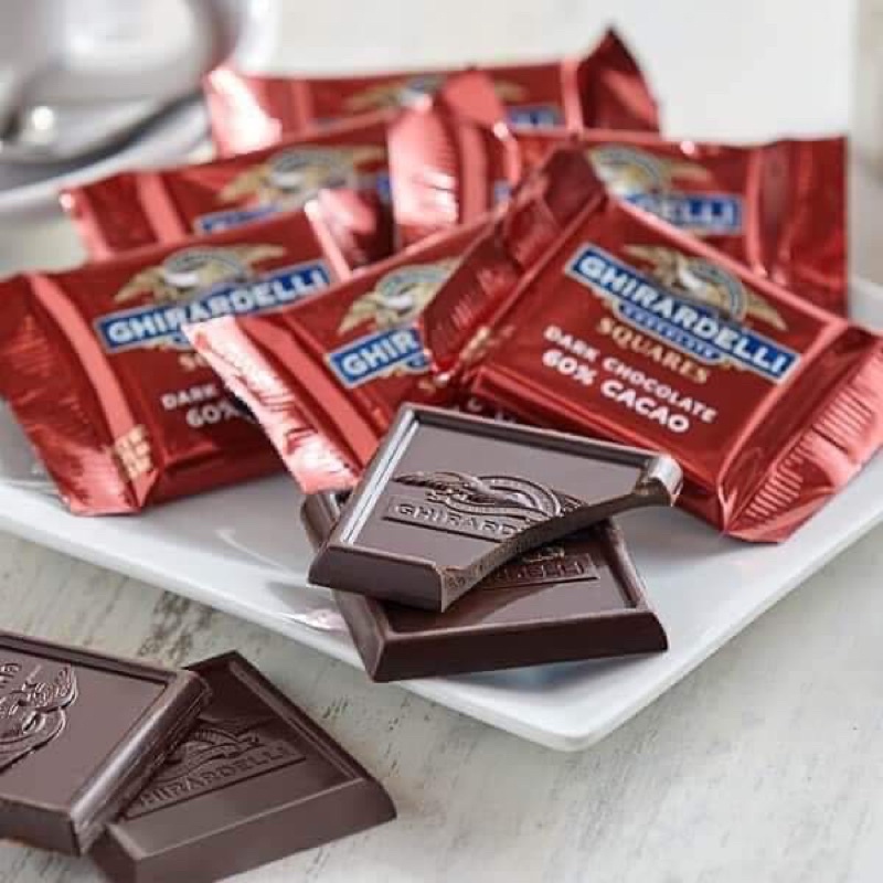 Hàng Mỹ - Socola GHIRARDELLI SQUARES PREMIUM CHOCOLATE ASSORTMENT 4 vị 674,9 gr