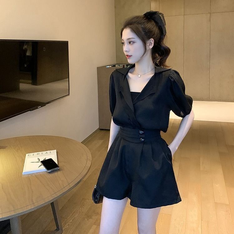 Set Áo chiffon Cổ Chữ V + Quần ngắn ống rộng Lưng Cao Thời Trang Cho Nữ