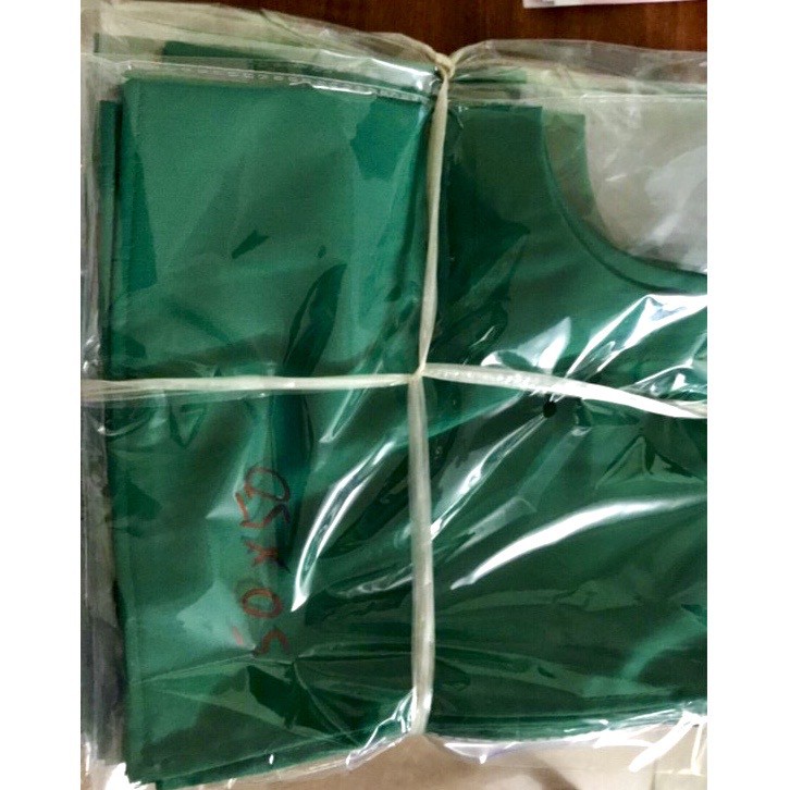 Săng Phẫu thuật thẩm mỹ viện, spa - Săng mổ bệnh viện xanh lá size 50x50 | BigBuy360 - bigbuy360.vn