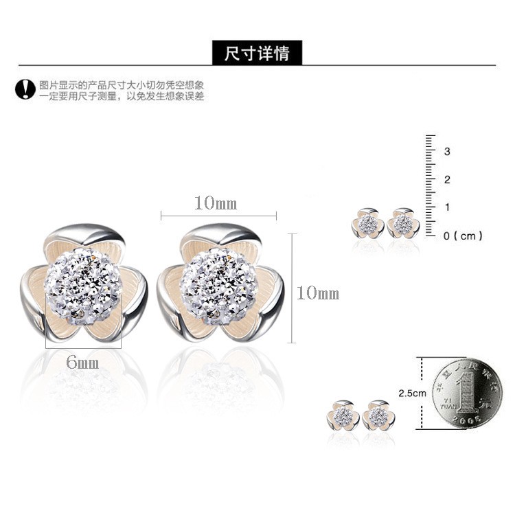 Hoa Tai Hình Cỏ Bốn Lá Đính Ngọc Trai Nhân Tạo Thời Trang