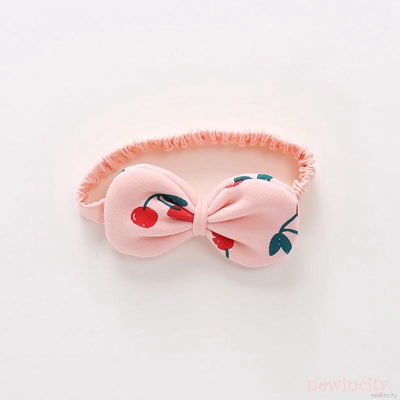 Áo liền quần tay dài in hình quả cherry và băng đô quấn đầu cho bé gái sơ sinh