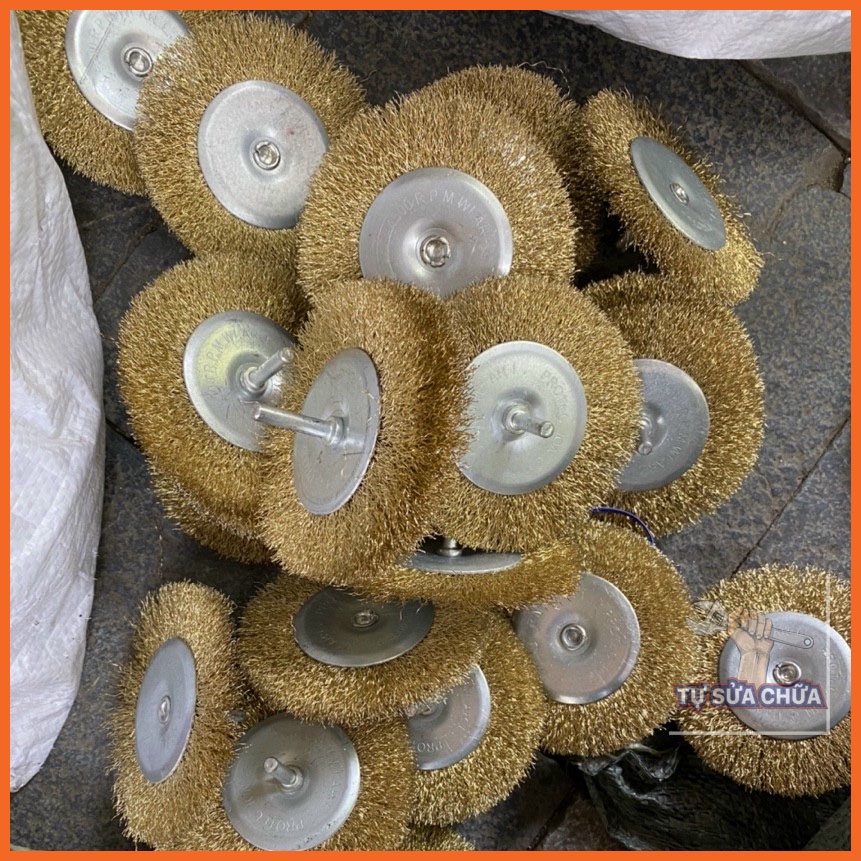 Chổi đánh rỉ sét chuôi 6mm nhiều kích thước chuyên dùng cho máy khoan, máy chà nhám