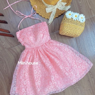 Váy ép hoa nổi cổ yếm nơ lưng