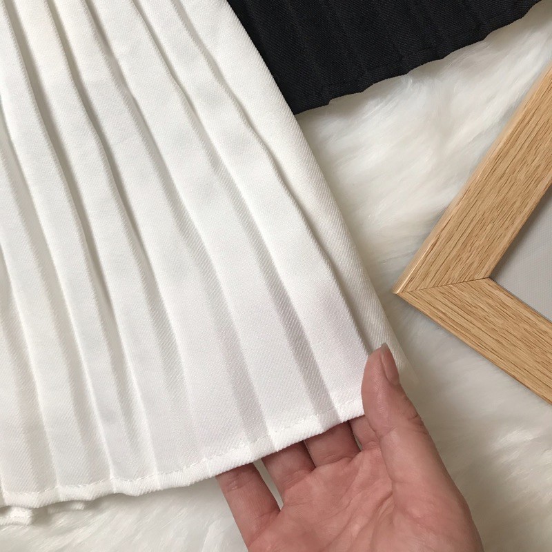 [NHẬP MÃ MAYHC19 HOÀN XU 20K] Chân váy chữ A tennis lưng cao dập ly nhỏ  trắng, đen | BigBuy360 - bigbuy360.vn