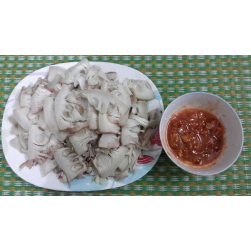 Trái mít non. 15k/kg