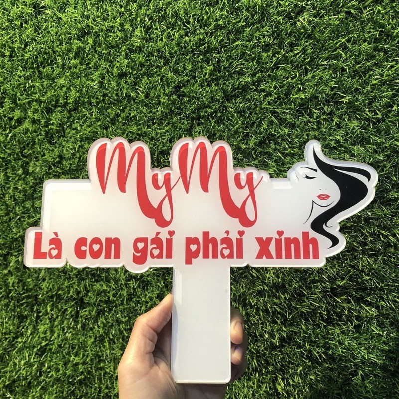 Bảng hiệu gỗ cầm tay shop in theo yêu cầu | BigBuy360 - bigbuy360.vn