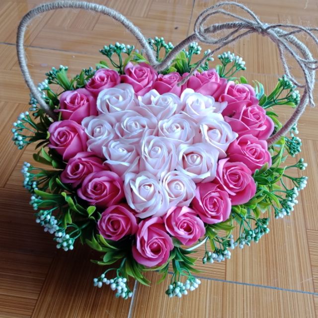 Hộp kẹo+ bó hoa 5b