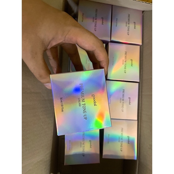 Kem Dưỡng Trắng Da Và Nâng Tone Da Tức Thì Goodal Premium Snail Tone-Up Cream 30ml