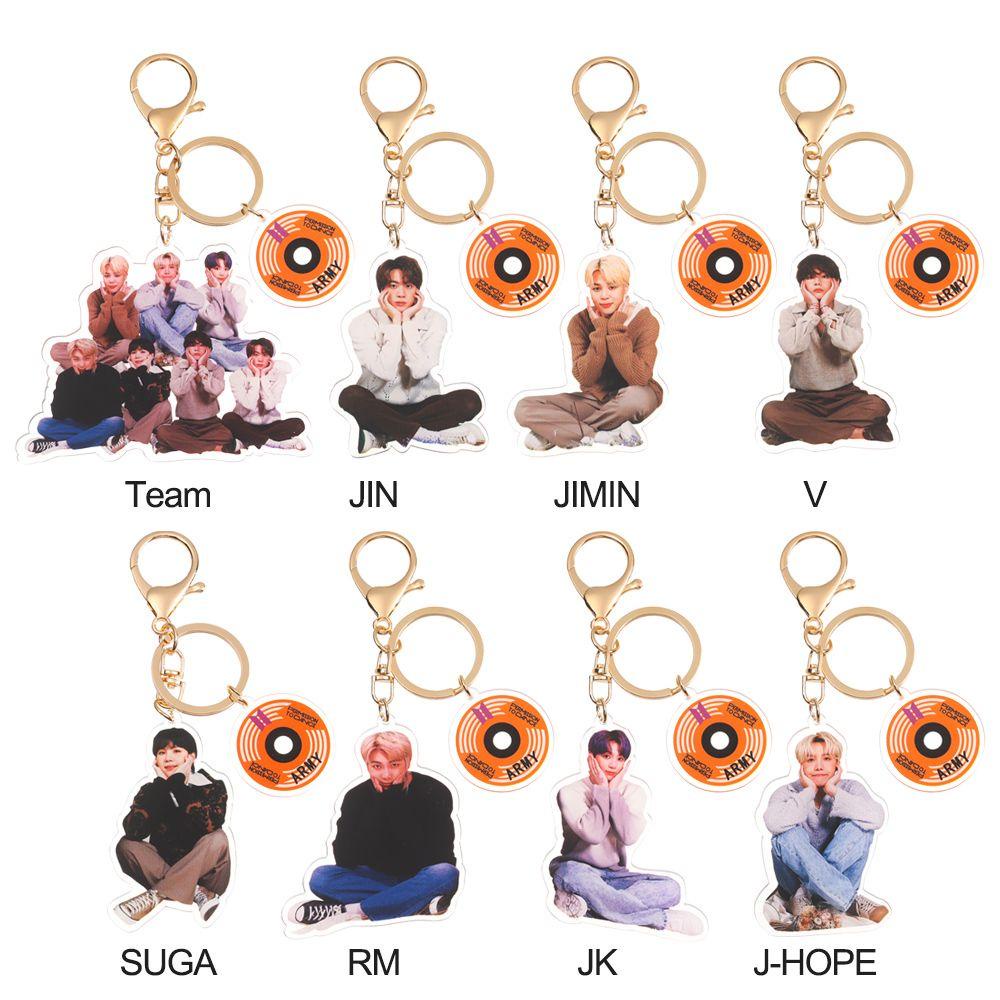 Móc Chìa Khóa Bằng Acrylic Trong Suốt Hình Nhân Vật Hoạt Hình BT21