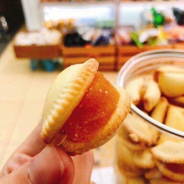 01 Hủ 350gr Bánh sò thơm Thái Lan