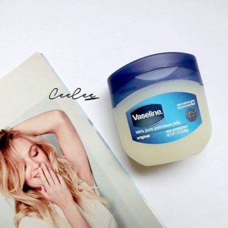 Sáp dưỡng ẩm Vaseline - Mỹ